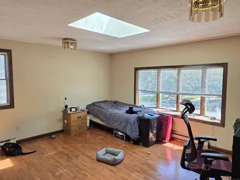 Bedroom - 51 Towne Dr, Berlin, CT 06037 photo 1 of 4
