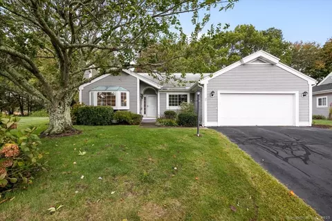 367 Main St #31, Old Saybrook, CT 06475