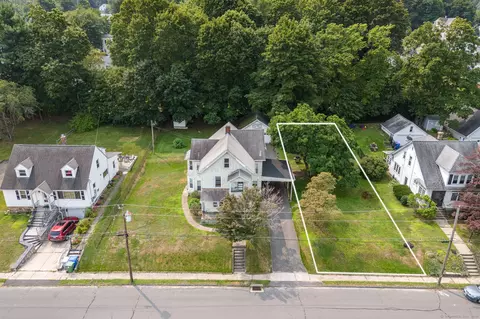 Sigourney Street, Bristol, CT 06010