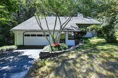 36 Bungay Ter, Seymour, CT 06483