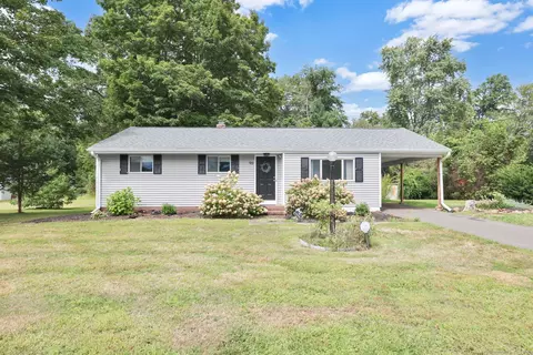 90 Lewis Dr, South Windsor, CT 06074