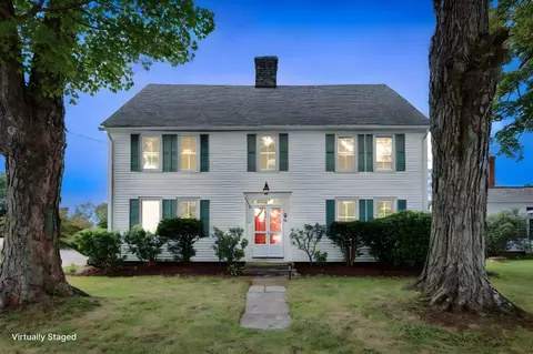 89 Tolland Grn, Tolland, CT 06084