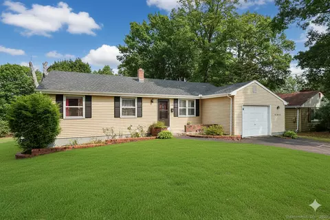 144 Overhill Ave, New Britain, CT 06053