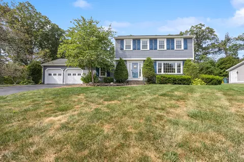 751 Rustic Ln, Cheshire, CT 06410