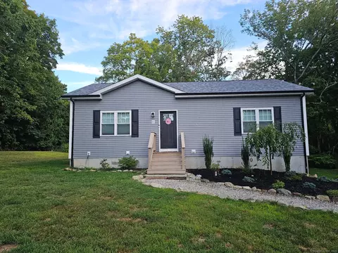81 Reynolds St, Killingly, CT 06239