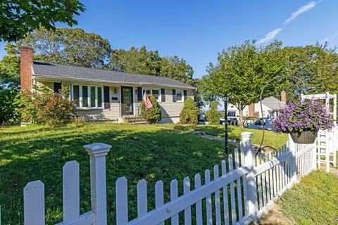 150 Park Avenue Ext, Uncasville, CT 06382