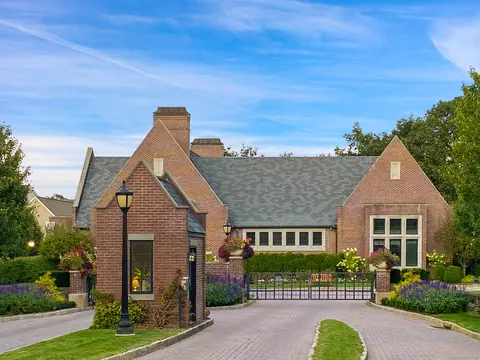 77 Havemeyer Ln #45, Stamford, CT 06902