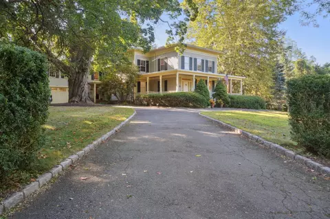 342 Greens Farms Rd, Westport, CT 06880