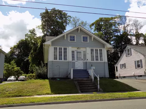 33 Atkins Ave, Bristol, CT 06010