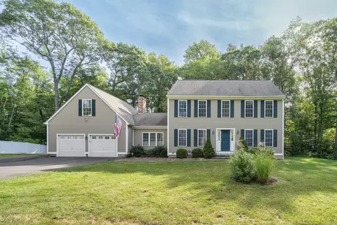 13 Cross Rd, Chester, CT 06412