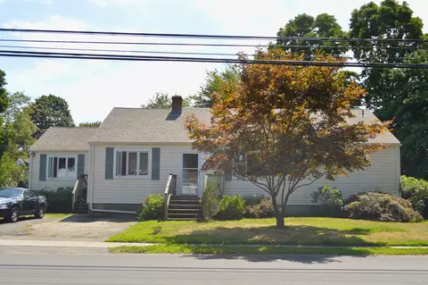 771 Connors Ln, Stratford, CT 06614