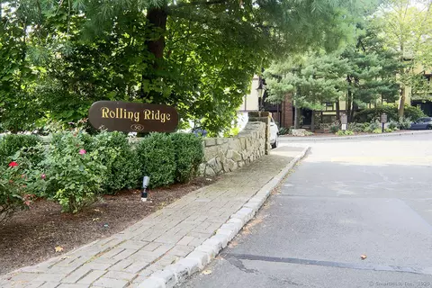 50 Aiken St #471, Norwalk, CT 06851