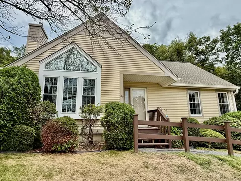 47 Mill Landing Rd #47, Hebron, CT 06248