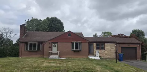 29 Dayl Dr, Berlin, CT 06037