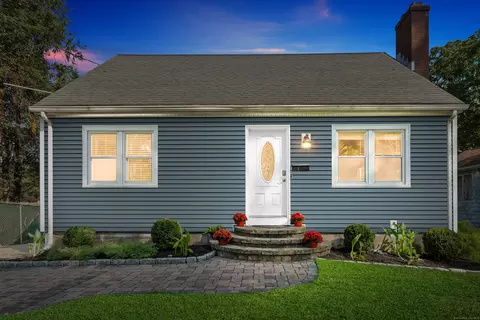 95 May St, New Britain, CT 06052