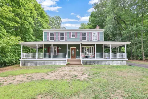 276 Parker Farms Rd, Wallingford, CT 06492