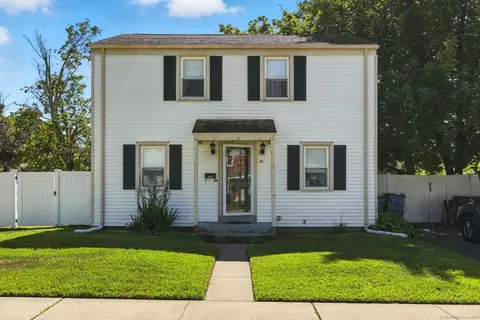 30 Seaman Cir, Manchester, CT 06040