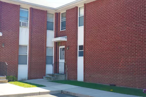 15 Madison St #H9, Norwalk, CT 06854