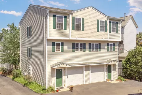 70 Fountain St #4, New Haven, CT 06515