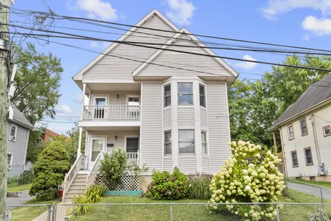 62 Green St, Hartford, CT 06154