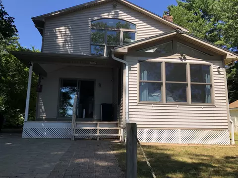 214 N Shore Rd, Killingly, CT 06241