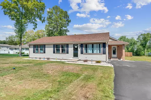 475 Jude Ln, Southington, CT 06489