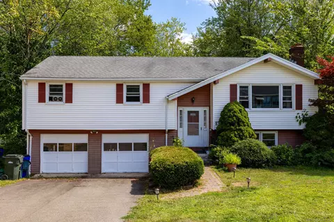 136 Charter Rd, Wethersfield, CT 06109