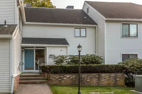 80 N Main St #5B5, Kent, CT 06757