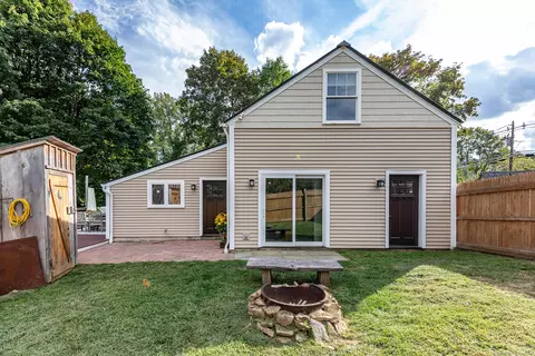 46 East St, Morris, CT 06763