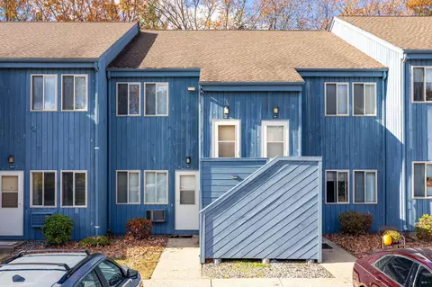 426 Emmett St #L, Bristol, CT 06010