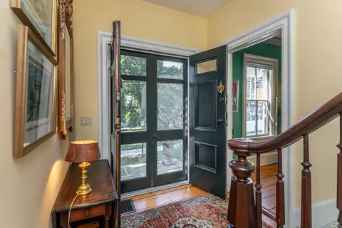 91 Main St, Canaan, CT 06018