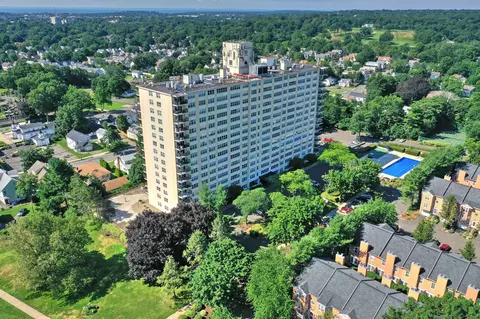 2625 Park Ave #4G, Bridgeport, CT 06604