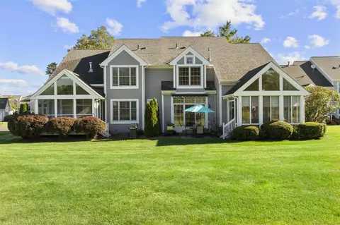10 Bonnie Briar #10, Cromwell, CT 06416