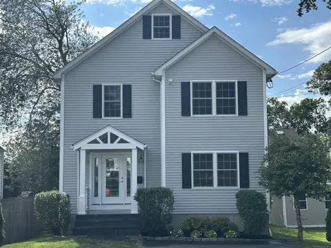7 Highwood Ave, Norwalk, CT 06850