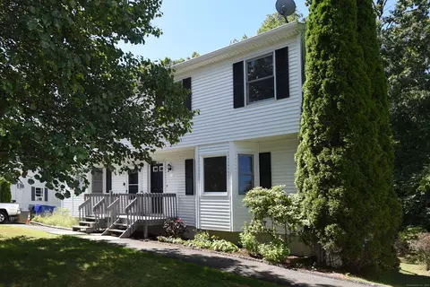 89 Knollwood Dr #89, Bethel, CT 06801