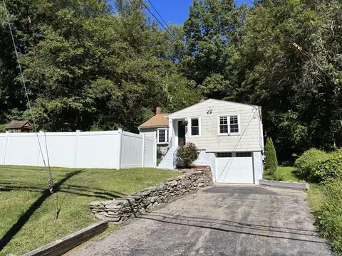 341 Stonehouse Rd, Coventry, CT 06238