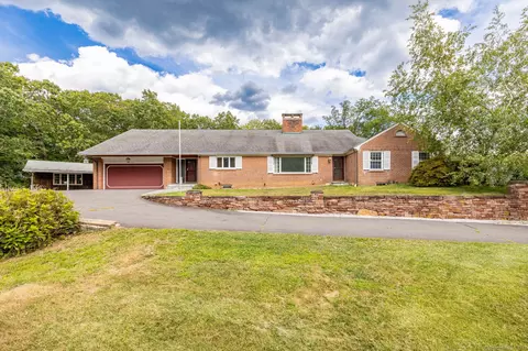 127 Mountain Rd, Farmington, CT 06032
