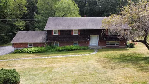 40 Honey Hill Rd, Watertown, CT 06795