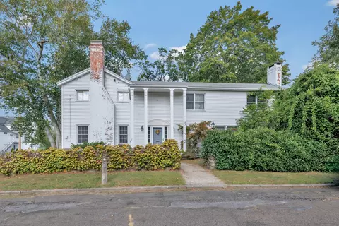 16 Union St, Shelton, CT 06484