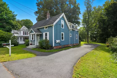 33 Spring St, East Windsor, CT 06088