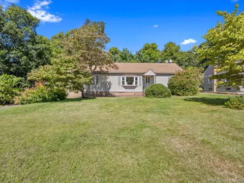 97 Campbell Ave, Vernon, CT 06066