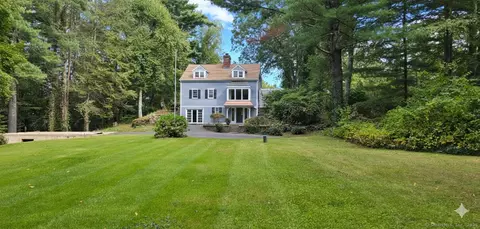187 W Avon Rd, Avon, CT 06001
