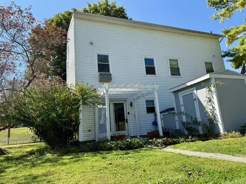 148 Grassy Plain St #B, Bethel, CT 06801
