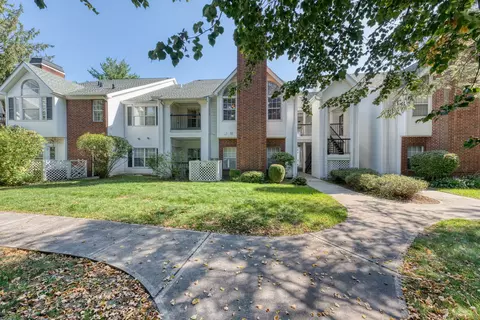 31 High St #8204, East Hartford, CT 06118