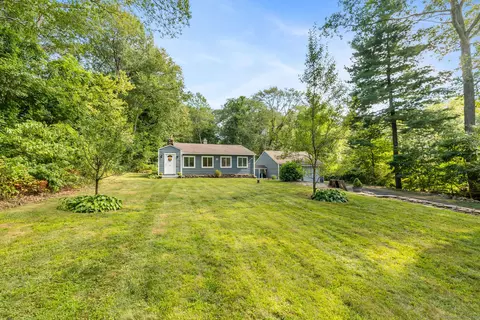 59 Lafayette Rd, Marlborough, CT 06447