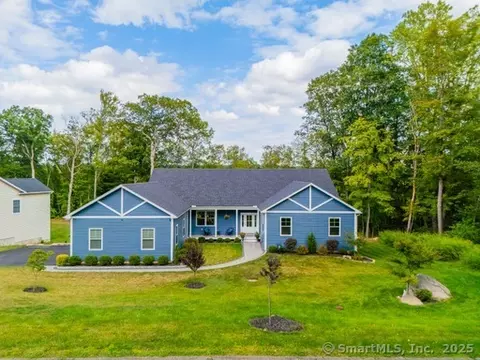 10 Denver Ter, Danbury, CT 06811