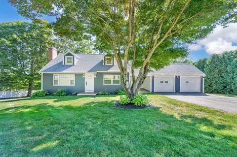 196 E Chippens Hill Rd, Burlington, CT 06013