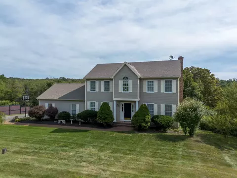 9 Broadview Ln, New Milford, CT 06776
