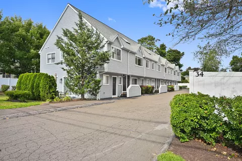 34 Stuart Ave #6, Norwalk, CT 06850