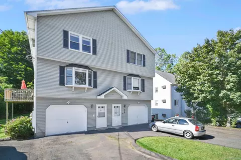 1311 Old East Main St #A, Meriden, CT 06450